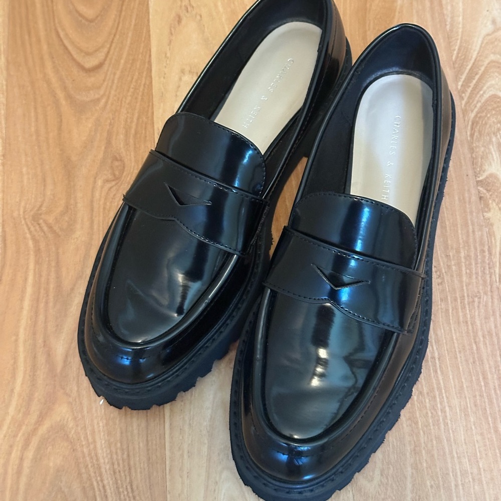 Charles and Keith  Chunky penny loafers black